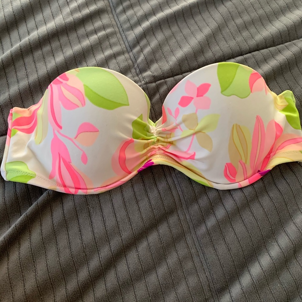 Swimsuit top